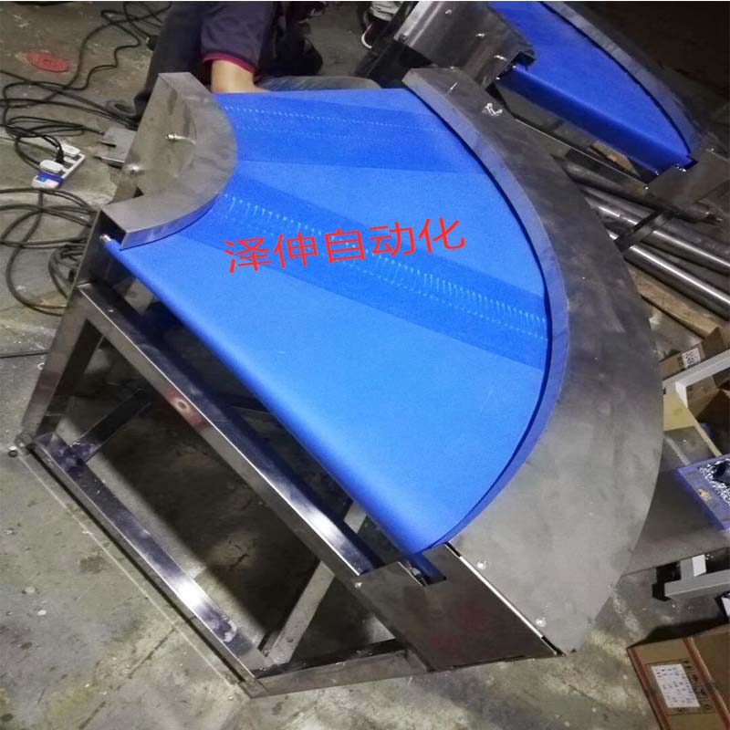 廠家定做90度轉(zhuǎn)彎機180°輸送直角拐角皮帶滾筒食品流水線
